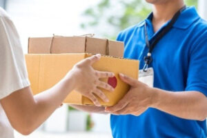 Courier service in Kent