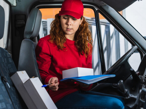 Which is the Most Reliable Courier Service? A Comprehensive Guide by Ali Transport in Kent